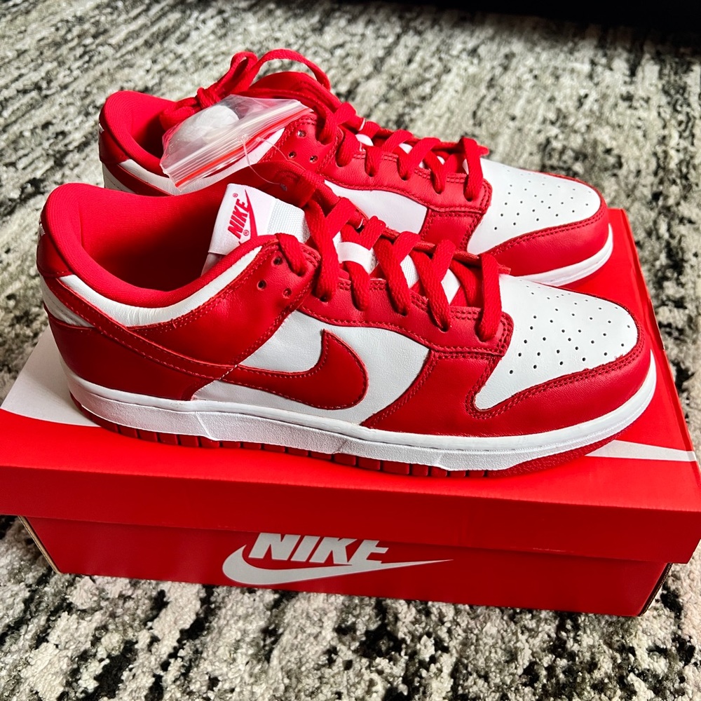 Nike Dunk Low St. John 9.5 mens